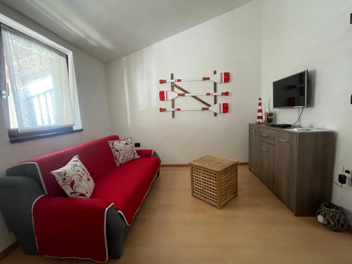Residence4A-Appartamento Rosso Ровини Екстериор снимка