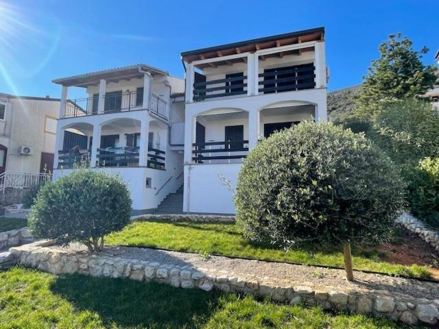 Residence4A-Appartamento Rosso Ровини Екстериор снимка