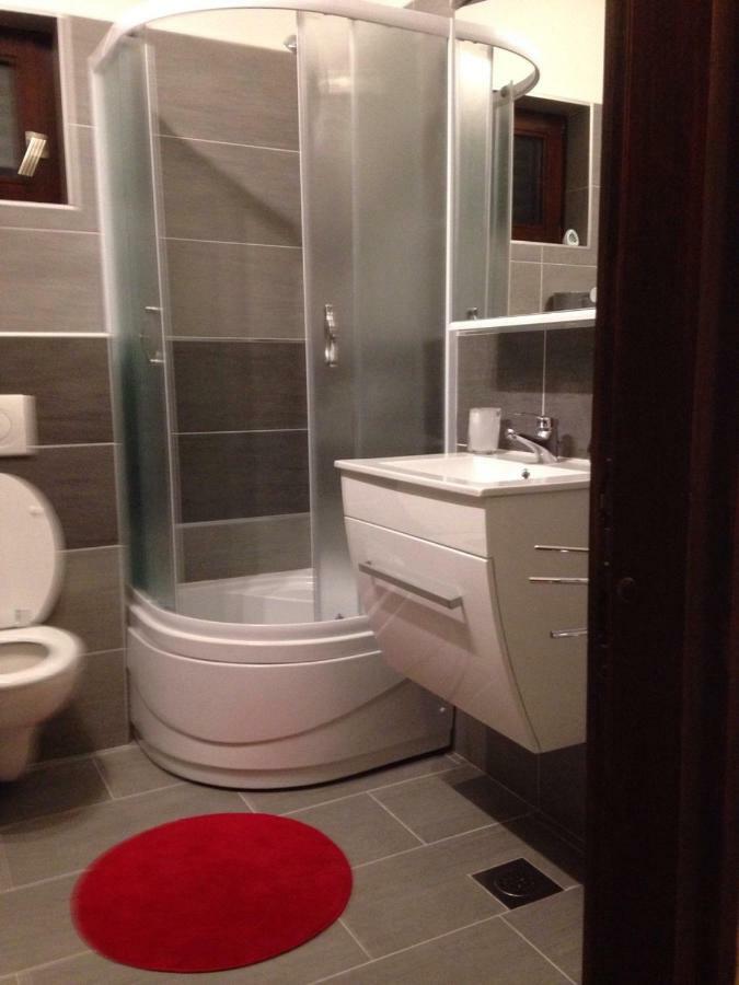 Residence4A-Appartamento Rosso Ровини Екстериор снимка